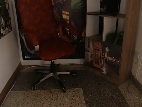 Kevin_CharlessのライブXXXチャット