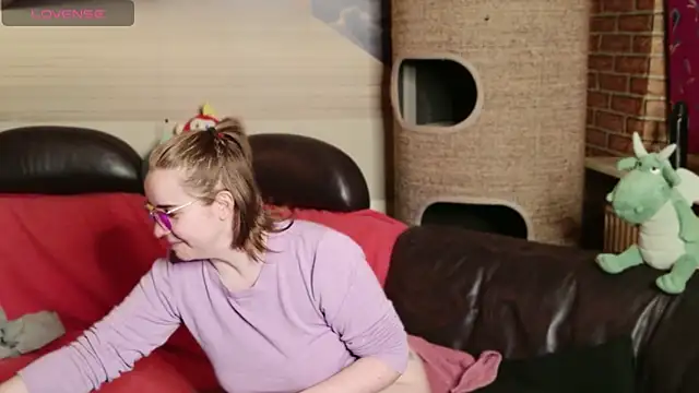 GamerGirl_Eve Webcamshow