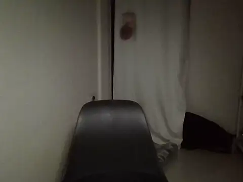 MakeMeCumAhh's Live XXX Chat