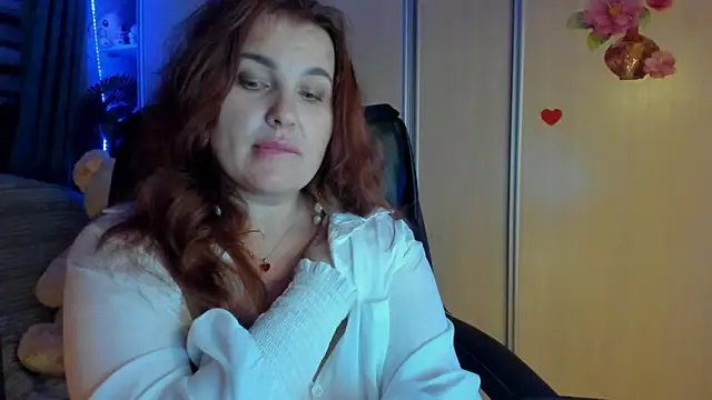 CoraSwon Adlı Modelin Canlı XXX Sohbeti