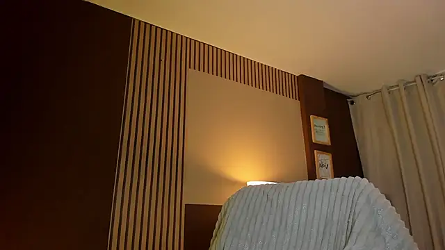 Little_Ivy: онлайн-секс-чат