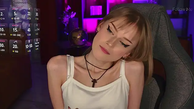 KiraMontoya Live XXX-Chat