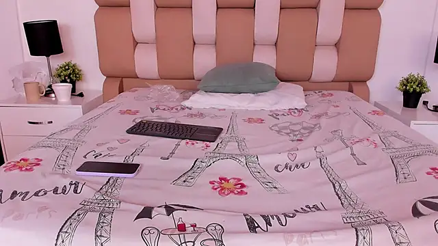 gaialewis Adlı Modelin Web Kamerası Şovu