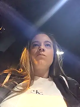 Luna_Lynn 라이브 XXX 채팅