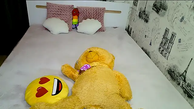 lovely-eyes Adlı Modelin Canlı XXX Sohbeti