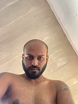 islandvybee55 Show in webcam