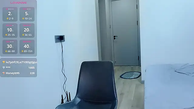 xiaolu-686 网络视讯表演