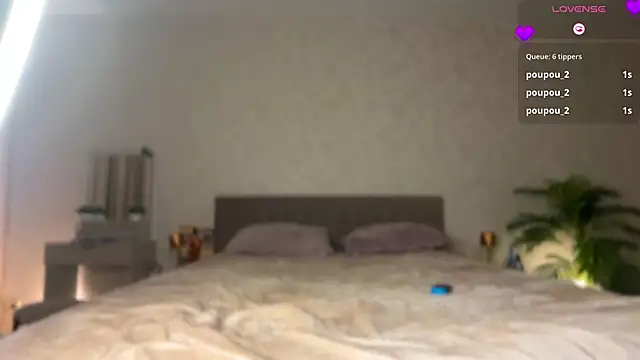 Chat XXX en directo de a__enigma