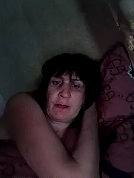 Laura_Kiss 现场XXX聊天