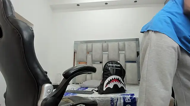 khris__evansのライブXXXチャット