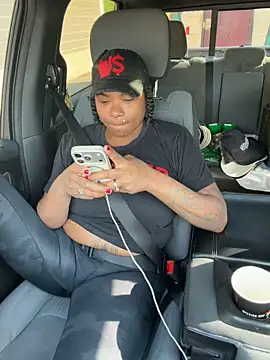 Živý XXX chat HaloRodeoLover2