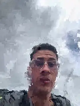 Chat +18 de TavoHot_ ao vivo