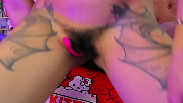 Chat +18 de MeowMota_ ao vivo