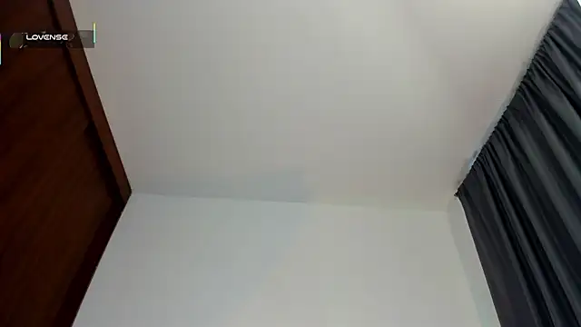 Chat XXX en directo de Silvanna-Moree