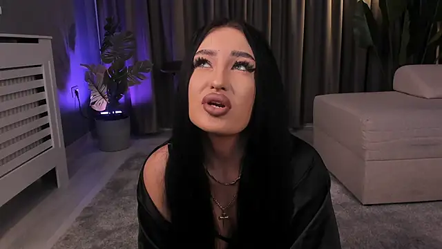 EmeraldKat Chat XXX in diretta