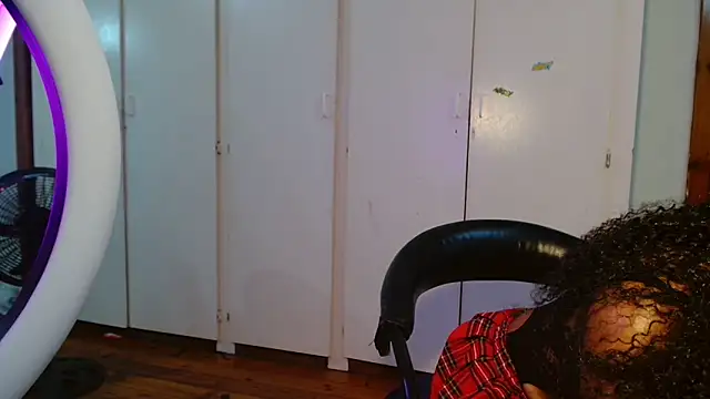 Chat XXX Live Moreish-06