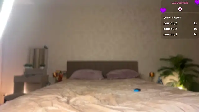 a__enigma Chat XXX live