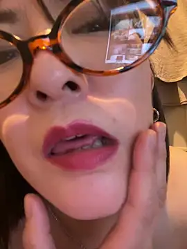 Mitsuco_surfladyのウェブカメラショー