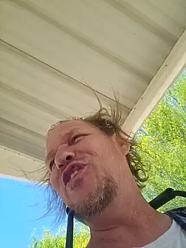 Chatroom XXX en direct de yourMasterisBored