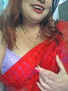 Dianaa9 Adlı Modelin Canlı XXX Sohbeti