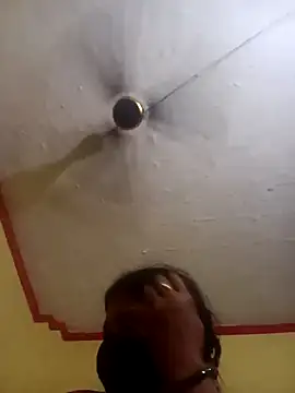 Hotbhabhi_089 webkamerás műsora