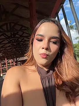 Sammy_garciaa1's Webcam Show