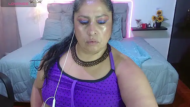 Chatroom XXX en direct de Keyla01_