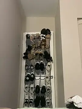 islandvybee55: απευθείας συνομιλία ΧΧΧ