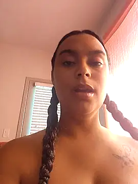 cinnaminnie's Webcam Show