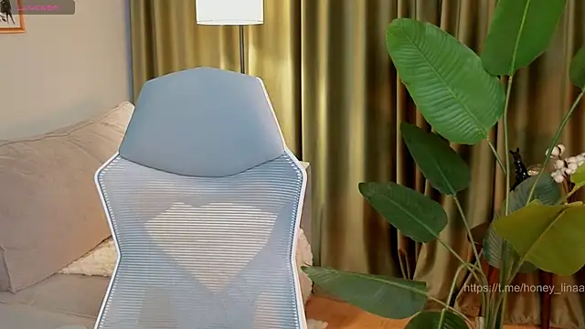 honey_korsのライブXXXチャット