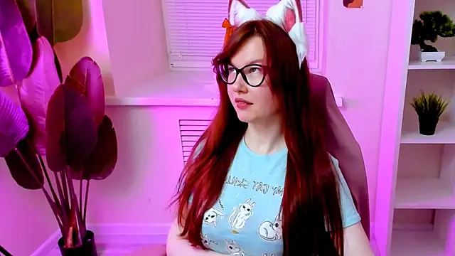 دردشة CarolGiggly الجنسية المباشرة