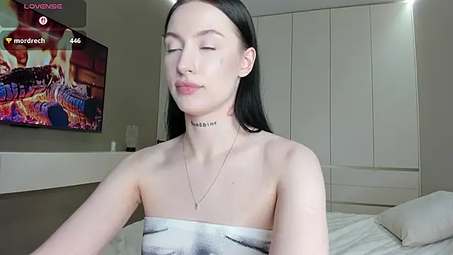 Czat XXX na żywo – JenniferQueen11