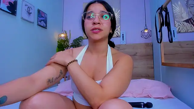lalytulu99's Live XXX Chat