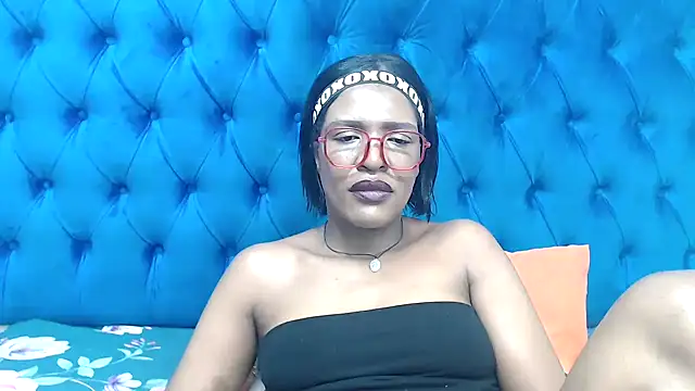 SpicyQueenxxxx: онлайн-секс-чат