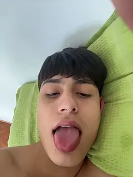 عرض كام Lander_Cruz