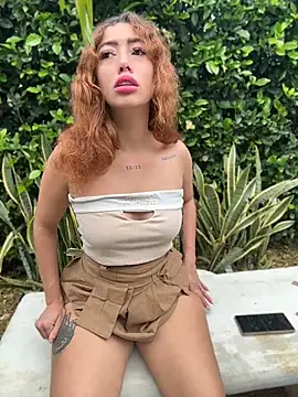 Онлайн чат XXX roxyrougee