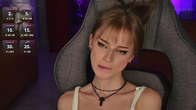 KiraMontoya's Live XXX Chat