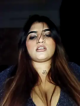 Sanaya_Gil 现场XXX聊天