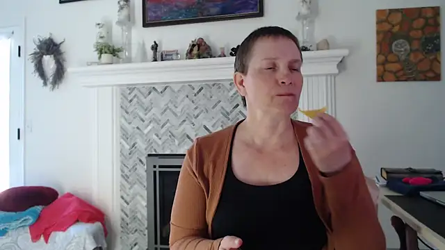 AuroraWillowsのライブXXXチャット