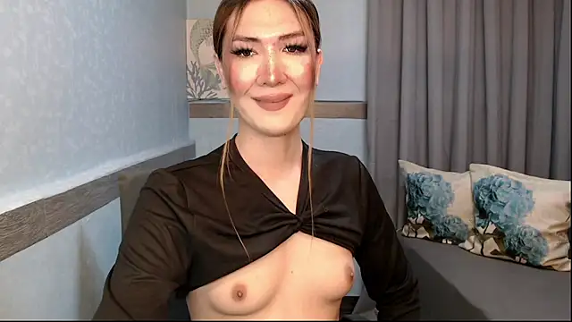 xMeganFucks69's Webcam Show