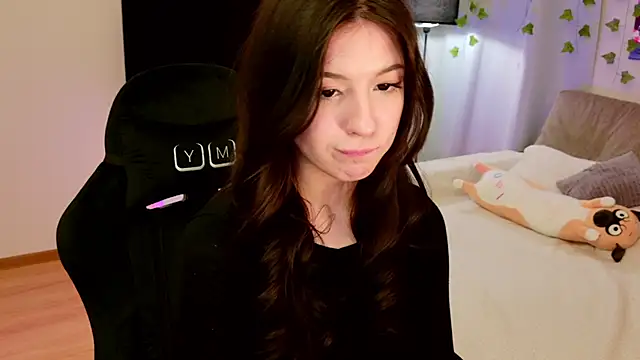 Azaliya_HazeのライブXXXチャット