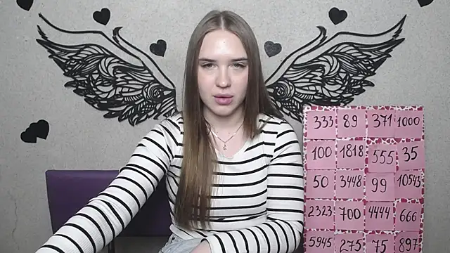 Chat +18 de LauraHlot ao vivo