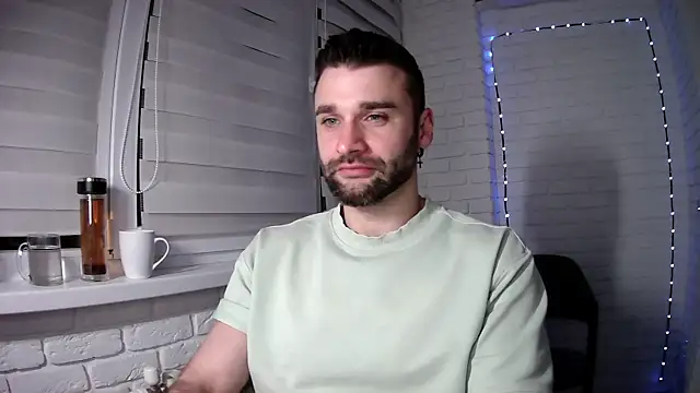 DaddySlavan Webbikameraesitys