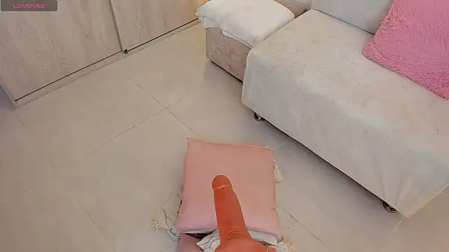 mariam_hill 现场XXX聊天