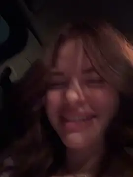 XXX chat uživo modela SMELLSEX