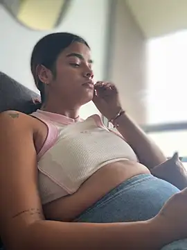 Chat XXX en directo de Kaily_Sweet16