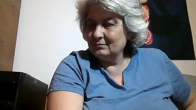 Chat XXX en directo de ExquisiteMature