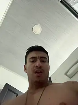 Show modela Chris_Clarck na web-kameri