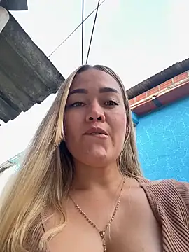 Chatroom XXX en direct de Danielavegax