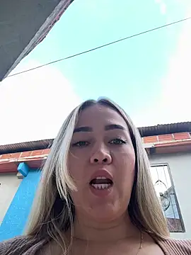 Chat XXX ao vivo de Danielavegax